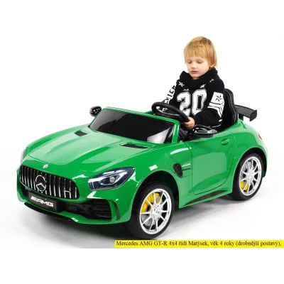 Mercedes AMG GT-R s 2,4G, 4x4, dvoumístný, vínová metalíza Mercedes AMG GT-R s 2,4G, 4x4, dvoumístný, vínová metalíza