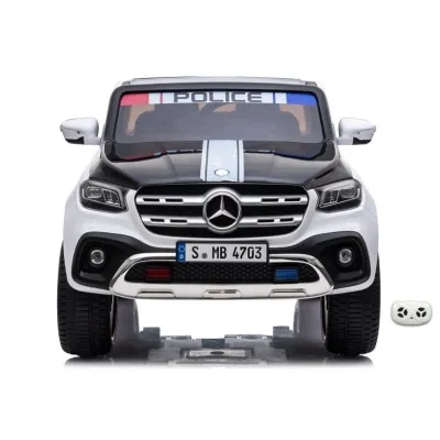 Mercedes X-Class 4x4 POLICIE 911 s 2,4G, FM, rocking horse, dvoumístný Mercedes X-Class 4x4 POLICIE 911 s 2,4G, FM, rocking horse, dvoumístný