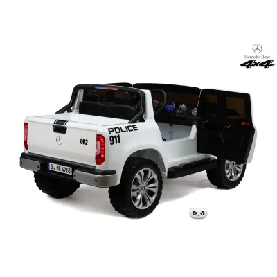 Mercedes X-Class 4x4 POLICIE 911 s 2,4G, FM, rocking horse, dvoumístný Mercedes X-Class 4x4 POLICIE 911 s 2,4G, FM, rocking horse, dvoumístný