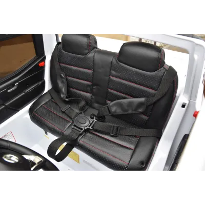 Mercedes X-Class 4x4 POLICIE 911 s 2,4G, FM, rocking horse, dvoumístný Mercedes X-Class 4x4 POLICIE 911 s 2,4G, FM, rocking horse, dvoumístný