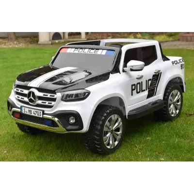 Mercedes X-Class 4x4 POLICIE 911 s 2,4G, FM, rocking horse, dvoumístný Mercedes X-Class 4x4 POLICIE 911 s 2,4G, FM, rocking horse, dvoumístný