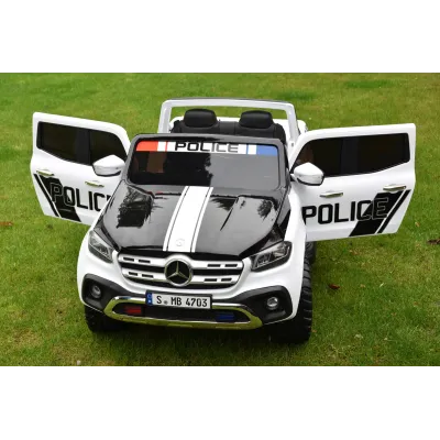 Mercedes X-Class 4x4 POLICIE 911 s 2,4G, FM, rocking horse, dvoumístný Mercedes X-Class 4x4 POLICIE 911 s 2,4G, FM, rocking horse, dvoumístný