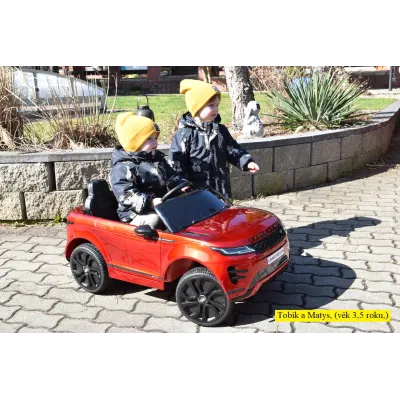 Range Rover Evoque s 2.4G, nový model, jednomístný, stříbrný Range Rover Evoque s 2.4G, nový model, jednomístný, stříbrný