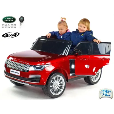 Range Rover HSE s 2.4G, náhonem 4x4, lakovaný černý Range Rover HSE s 2.4G, náhonem 4x4, lakovaný černý