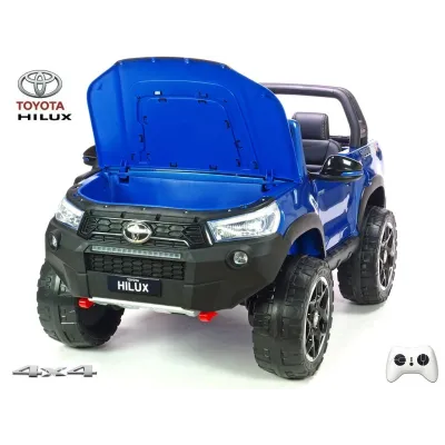 Toyota Hilux Rugged-X s 2.4G, 4x4, dvoumístná, modrá metalíza Toyota Hilux Rugged-X s 2.4G, 4x4, dvoumístná, modrá metalíza