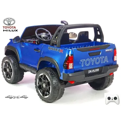 Toyota Hilux Rugged-X s 2.4G, 4x4, dvoumístná, modrá metalíza Toyota Hilux Rugged-X s 2.4G, 4x4, dvoumístná, modrá metalíza