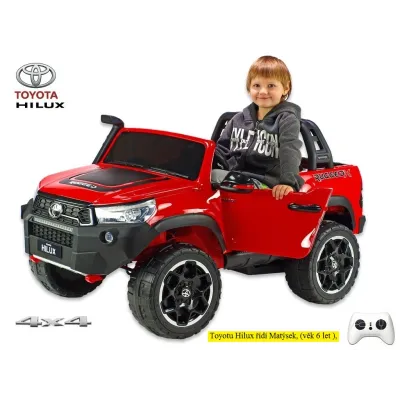 Toyota Hilux Rugged-X s 2.4G, 4x4, dvoumístná, modrá metalíza Toyota Hilux Rugged-X s 2.4G, 4x4, dvoumístná, modrá metalíza