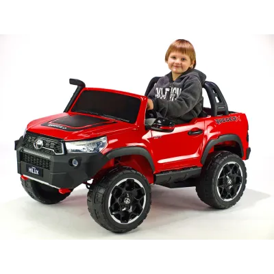 Toyota Hilux Rugged-X s 2.4G, 4x4, dvoumístná, modrá metalíza Toyota Hilux Rugged-X s 2.4G, 4x4, dvoumístná, modrá metalíza
