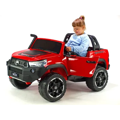 Toyota Hilux Rugged-X s 2.4G, 4x4, dvoumístná, modrá metalíza Toyota Hilux Rugged-X s 2.4G, 4x4, dvoumístná, modrá metalíza