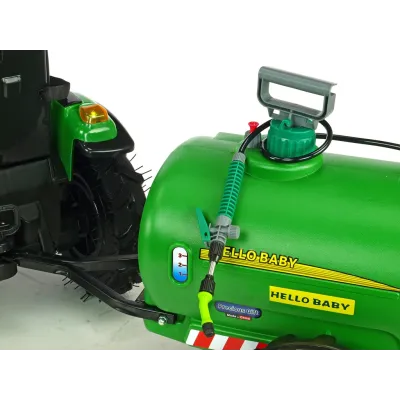 Traktor Hello s 2,4G, gumovými nafukovacími koly, cisternovým vlekem a stříkačkou, zelený Traktor Hello s 2,4G, gumovými nafukovacími koly, cisternovým vlekem a stříkačkou, zelený