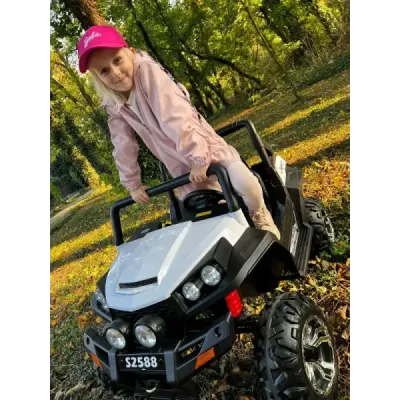 Elektrické autíčko RSX Červené, Pohon 4x4, 2x12V, EVA kola, široké dvoumístné čalouněné sedadlo, 2,4 GHz DO, 4 X MOTOR, Dvoumíst