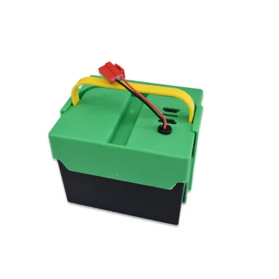 Náhradní box s 2x bateriemi 12V/7Ah pro čtyřkolku Xmen 4x4, s nabíjením mimo čtyřkolky Náhradní box s 2x bateriemi 12V/7Ah pro čtyřkolku Xmen 4x4, s nabíjením mimo čtyřkolky