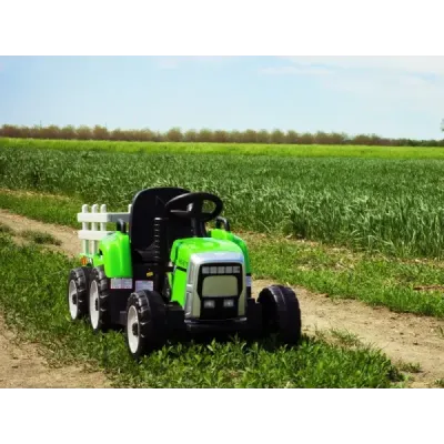 Elektrický Traktor Workers s vlečkou, zelený, Pohon zadních kol, 12V baterie, Plastová kola, široké sedadlo, 2,4 GHz Dálkový ovl