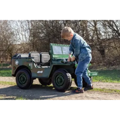 Elektrické autíčko USA ARMY 4×4 – zelené, 3‑místné