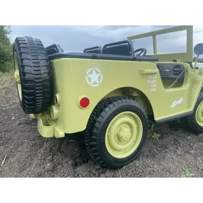 Elektrické autíčko USA ARMY 4×4 – zelené, 3‑místné