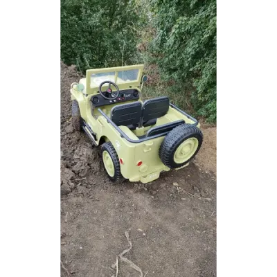 Elektrické autíčko USA ARMY 4×4 – zelené, 3‑místné