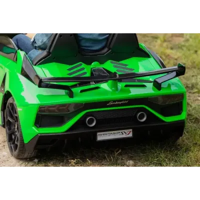 Elektrické autíčko Lamborghini Aventador 24V Dvoumístné, Zelené lakované, 2,4 GHz DO, Měkké PU Sedadla, LCD Displej, odpružení, 