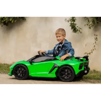 Elektrické autíčko Lamborghini Aventador 24V Dvoumístné, Zelené lakované, 2,4 GHz DO, Měkké PU Sedadla, LCD Displej, odpružení, 