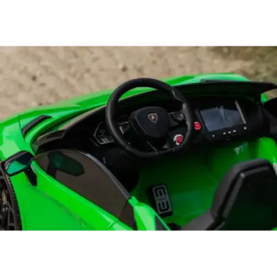 Elektrické autíčko Lamborghini Aventador 24V Dvoumístné, Zelené lakované, 2,4 GHz DO, Měkké PU Sedadla, LCD Displej, odpružení, 