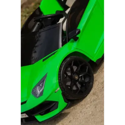 Elektrické autíčko Lamborghini Aventador 24V Dvoumístné, Zelené lakované, 2,4 GHz DO, Měkké PU Sedadla, LCD Displej, odpružení, 