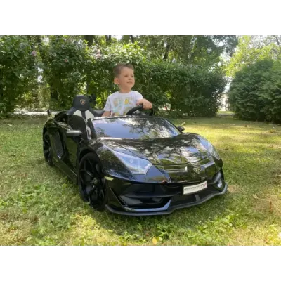 Elektrické autíčko Lamborghini Aventador 24V Dvoumístné, černé lakované, 2,4 GHz DO, Měkké PU Sedadla, LCD Displej, odpružení, v