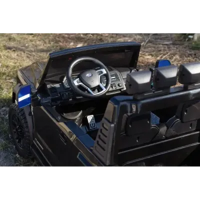 Elektrické autíčko Ford Super Duty 24V černé, Dvoumístné, Pohon 4X4 s vysoce výkonnými 24V motory a odpružením, Dvojité zadní EV