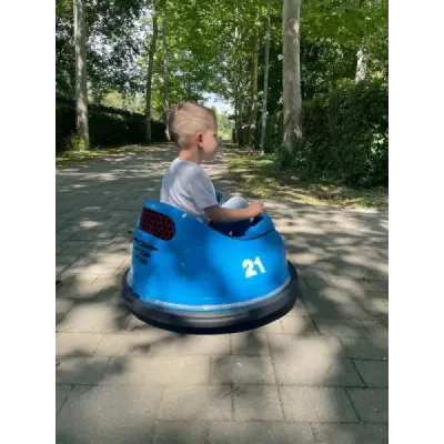 Dětské elektrické vozidlo RIRIDRIVE 12V bílé, vhodné pro vnitřní i venkovní použití, 2,4 Ghz Dálkové ovládání, LED osvětlení, Ov