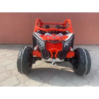 Elektrické autíčko Can-am Maverick, oranžový, dvoumístné, odpružená zadní náprava, 2,4 Ghz dálkové ovládání, přenosná baterie, 4