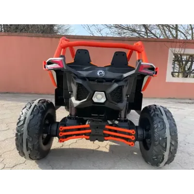 Elektrické autíčko Can-am Maverick, oranžový, dvoumístné, odpružená zadní náprava, 2,4 Ghz dálkové ovládání, přenosná baterie, 4