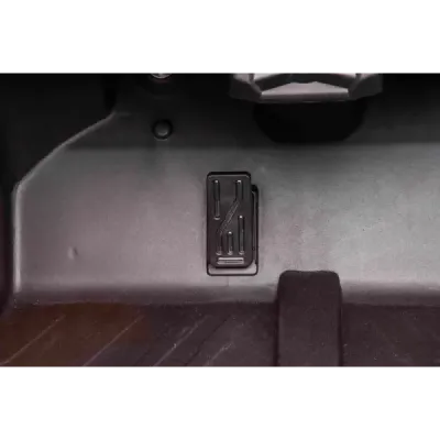 Elektrické autíčko Can-am Maverick, zelený, dvoumístné, odpružená zadní náprava, 2,4 Ghz dálkové ovládání, přenosná baterie, 4 x