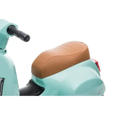 Elektrická motorka Vespa GTS, tyrkysová