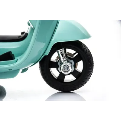 Elektrická motorka Vespa GTS, tyrkysová