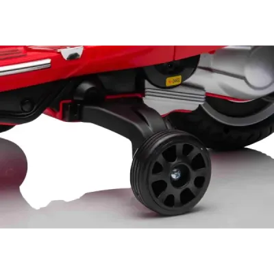 Elektrická motorka Vespa 946 i se zpětným chodem, bílé, s pomocnými koly, Licencované, Lithiová baterie, 2x 30W Motor, Koženkové