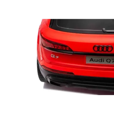 Elektrické autíčko Audi Q7 12V – červené, jedno‑místné