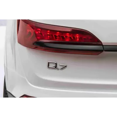 Elektrické autíčko Audi Q7 bílé, Jednomístné, Nezávislé odpružení, 12V baterie, Dálkové ovládání, 2 x 35W motor, LED Světla, USB