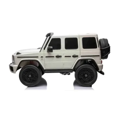 Elektrické autíčko Mercedes-Benz G63 AMG 4x4² Dvoumístné 12V, bílé, MP3 Přehrávač s USB/AUX vstupem, Pohon 4x4, Baterie 12V14Ah,
