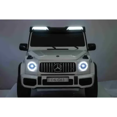Elektrické autíčko Mercedes-Benz G63 AMG 4x4² Dvoumístné 12V, bílé, MP3 Přehrávač s USB/AUX vstupem, Pohon 4x4, Baterie 12V14Ah,