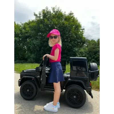 Elektrické autíčko Mercedes-Benz G63 AMG 4x4² Dvoumístné 12V, bílé, MP3 Přehrávač s USB/AUX vstupem, Pohon 4x4, Baterie 12V14Ah,