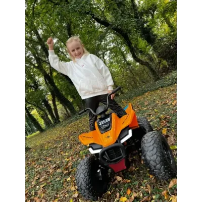 Licencovaná elektrická čtyřkolka McLaren Racing MCL 12V 4X4, černá, měkká EVA kola, DÁLKOVÉ OVLÁDÁNÍ, koženkové sedátko, odpruže