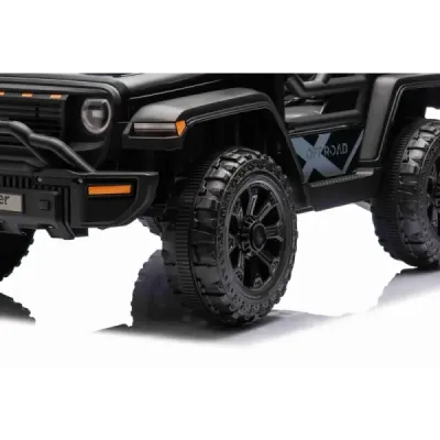 Elektrické autíčko OFFROAD NEW s pohonem zadních kol, černé, Lithiová baterie, Vysoký podvozek, široké sedátko, Odpružené náprav