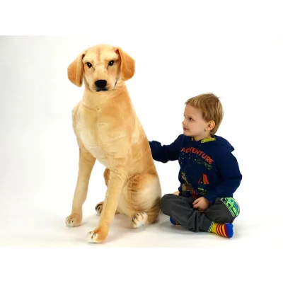 Plyšový sedící pes Labrador, výška 83 cm Plyšový sedící pes Labrador, výška 83 cm