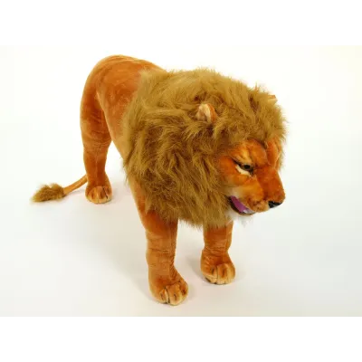 Plyšový stojící lev, délka 178cm, výška 66cm Plyšový stojící lev, délka 178cm, výška 66cm