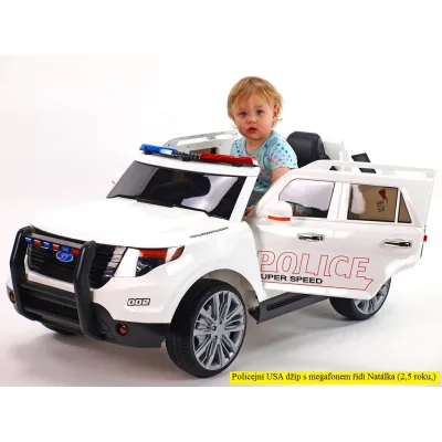 Elektrické auto policie super speed s 2,4G, megafon, policejní LED a zvukové efekty, červené Elektrické auto policie super speed s 2,4G, megafon, policejní LED a zvukové efekty, červené
